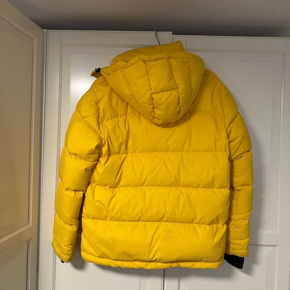 Aritzia TNA Super Puff Winter Puffer Jacket - Yellow - Picture 2 of 2